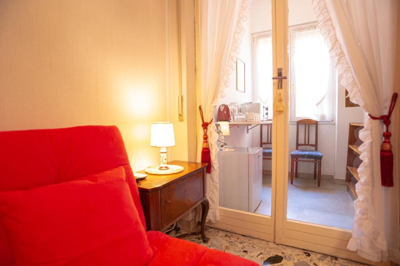 Residenza Porta Leoni - Royal Welcome Βερόνα Εξωτερικό φωτογραφία